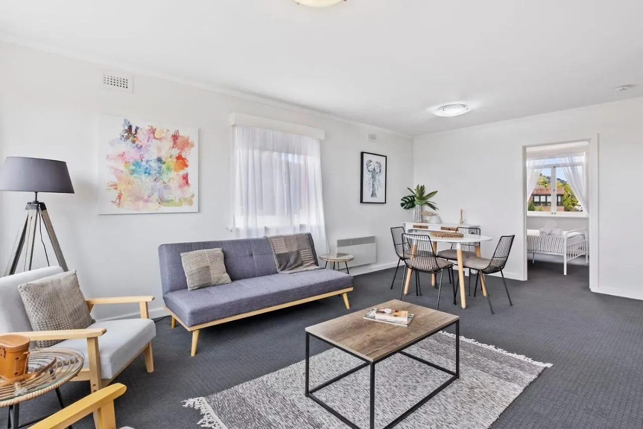 Apartment Scandi-Chic Riverside Hideaway Near Attractions Hobart Australia